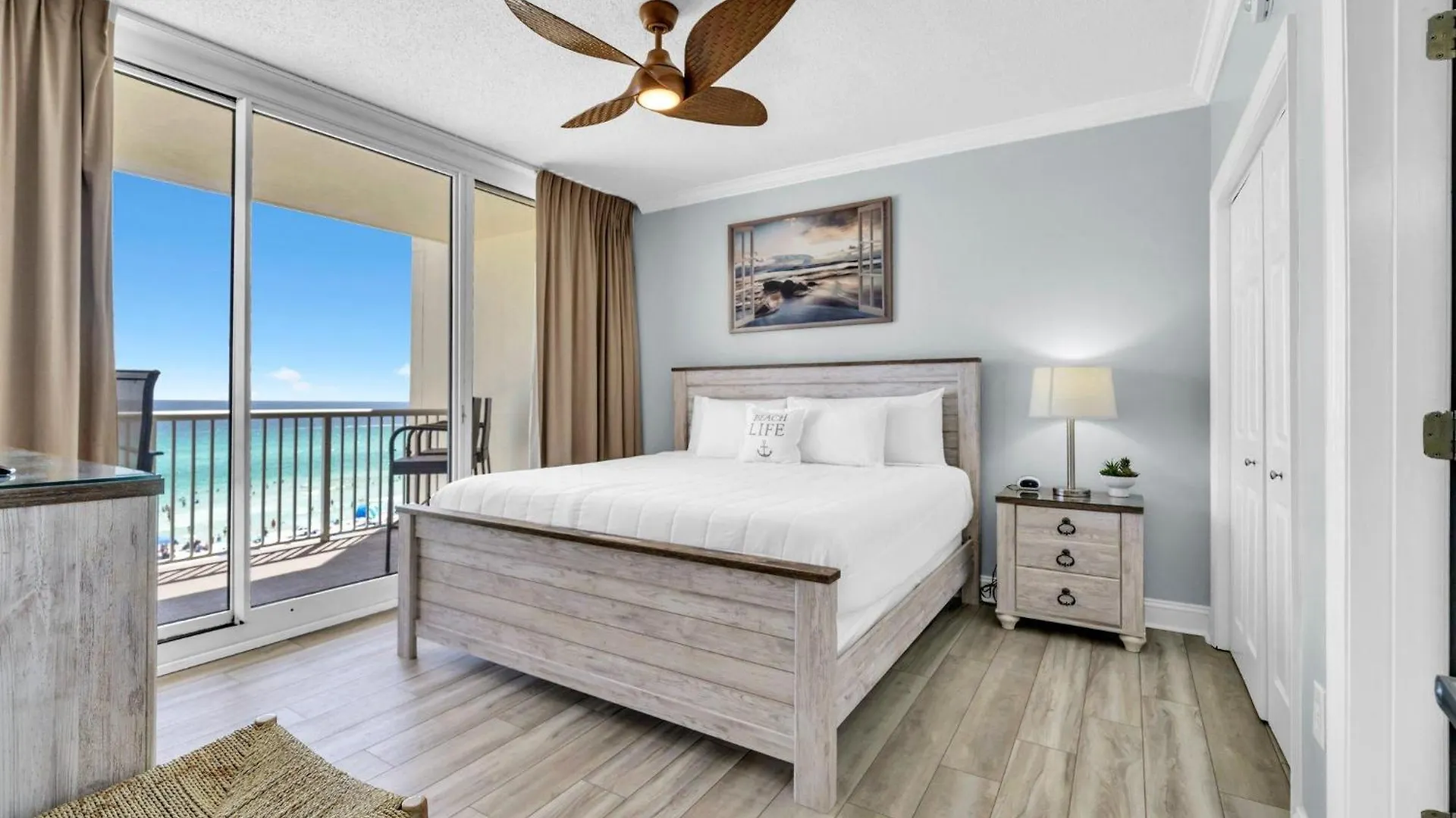 Majestic Beach Towers 1-503 Панама-Сити США